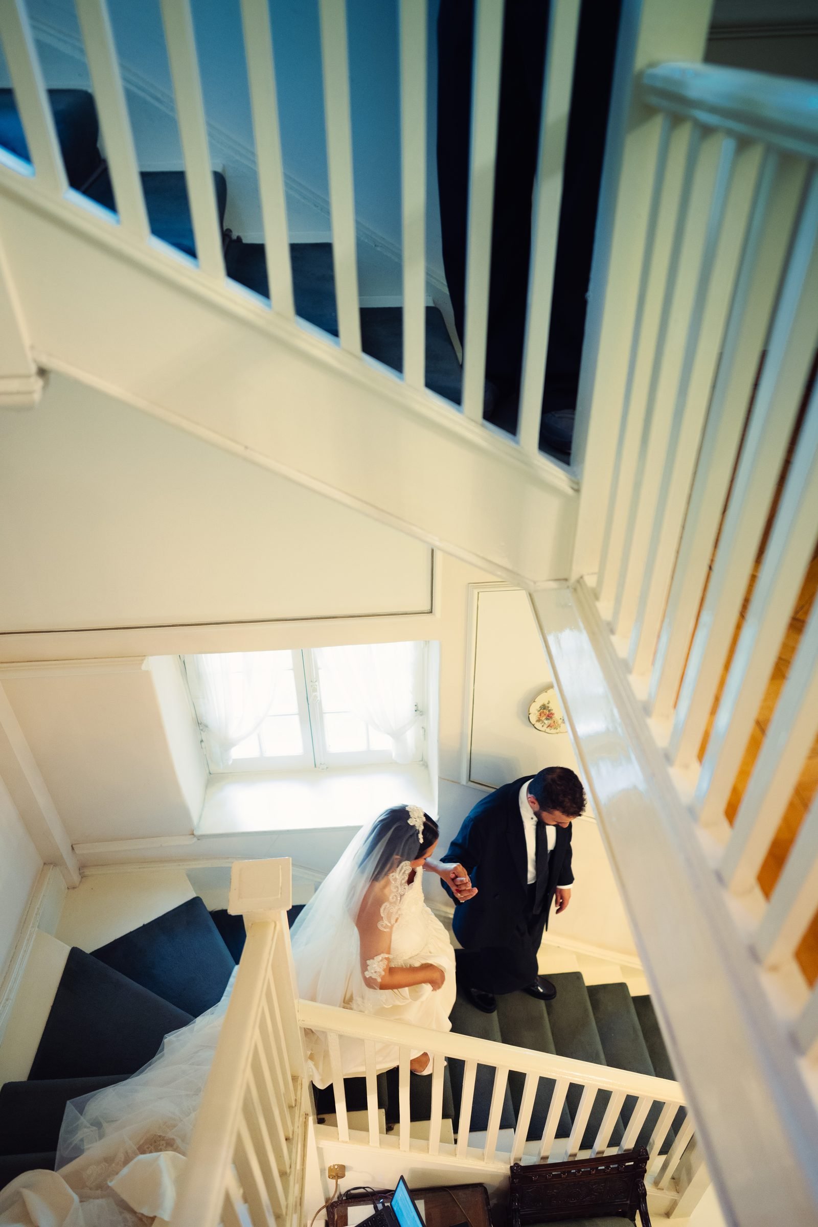 Couple seen from above on a staircase